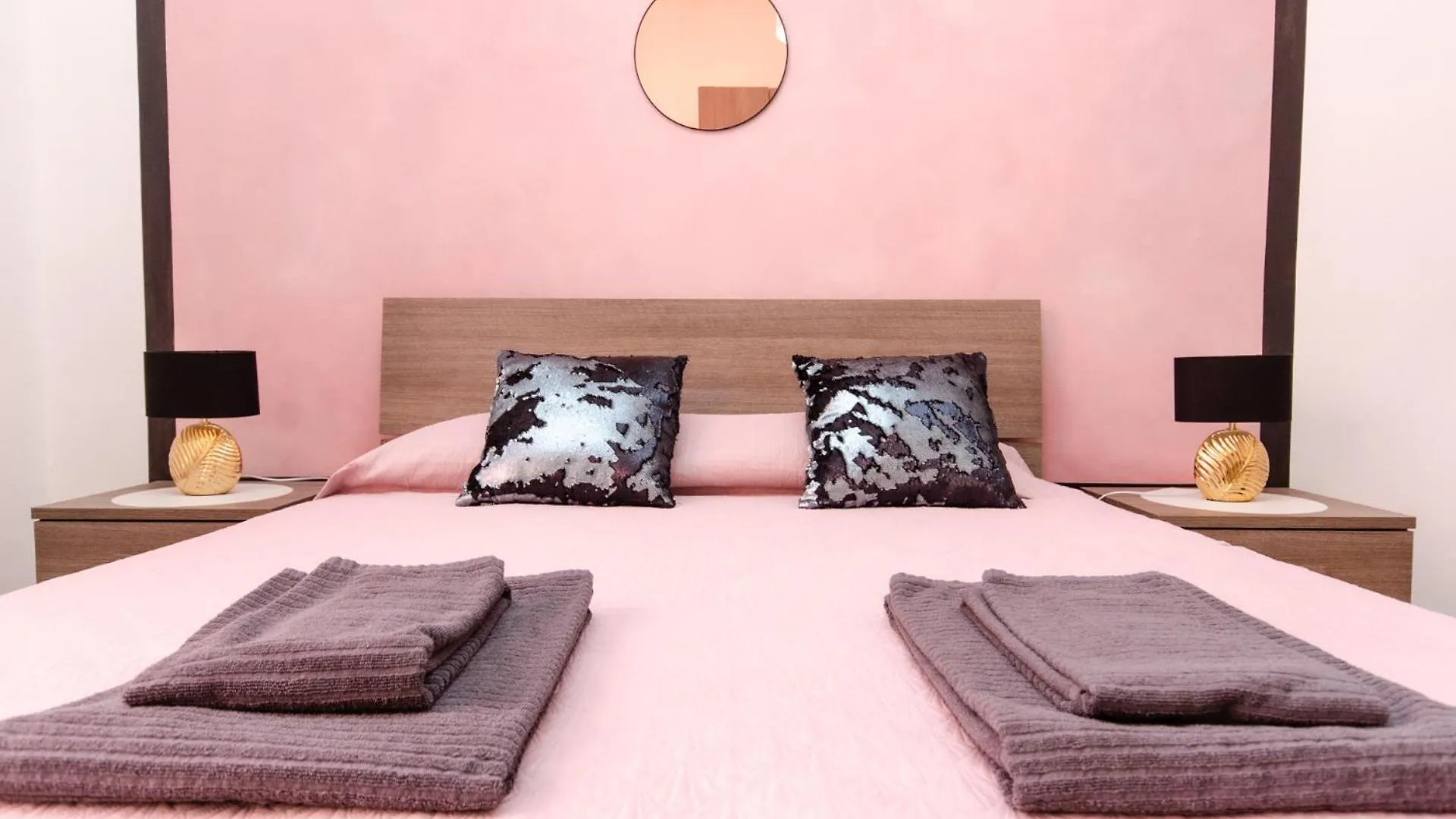 Pink Room Milan